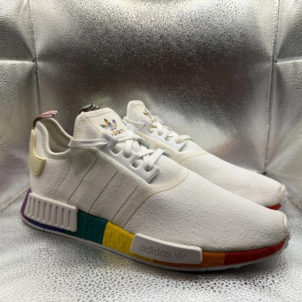 Size 11.5 Adidas NMD_R1 Pride Cloud White Rainbow Mens Athletic‎ Shoes FY9024